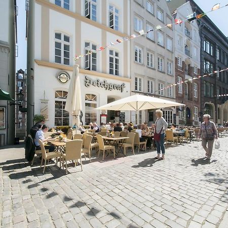 Appartements in der historischen Deichstrasse contactless Check in Hamburg Exterior foto